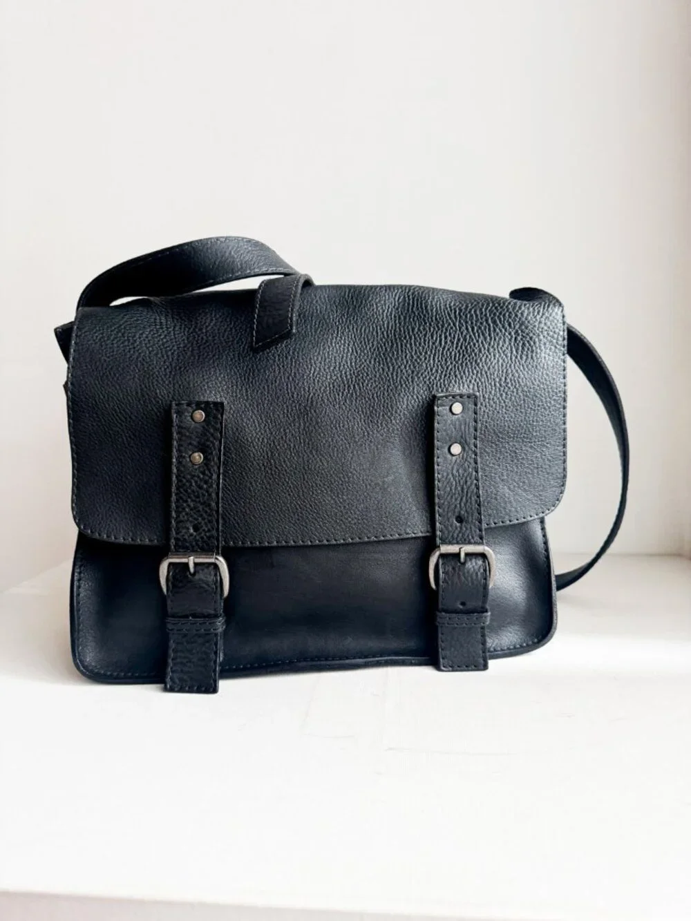 Floyd Black Leather Messenger Bag